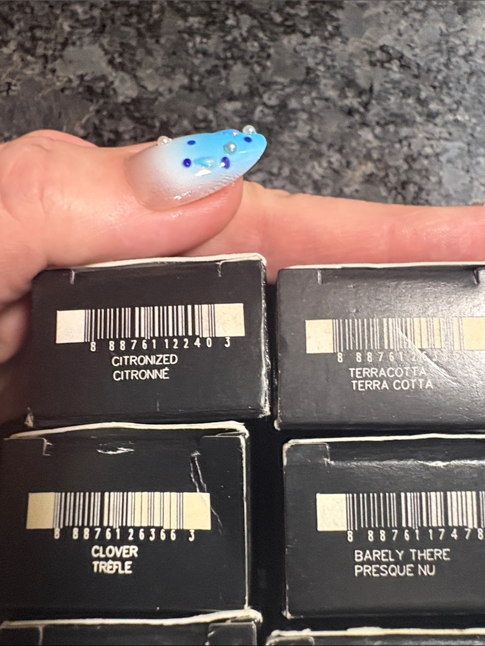 NIB Bundle of 8 Avon Gel Finish Nail Enamels - Picture 2 of 12
